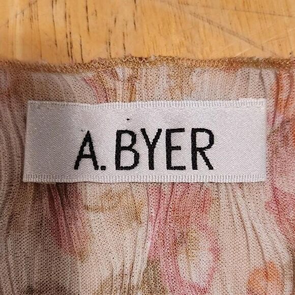 Vintage Y2k A. Byer orange floral print slightly sheer flutter sleeve shirt - Picture 4 of 4